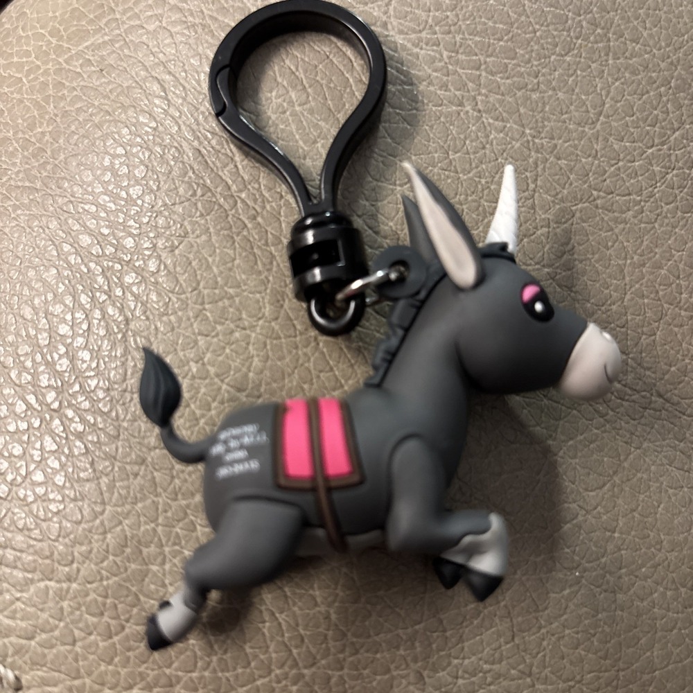 Donkey Encanto Figural Bag Monogram 3D Clip Disney Series 52 Exclusive B Chase